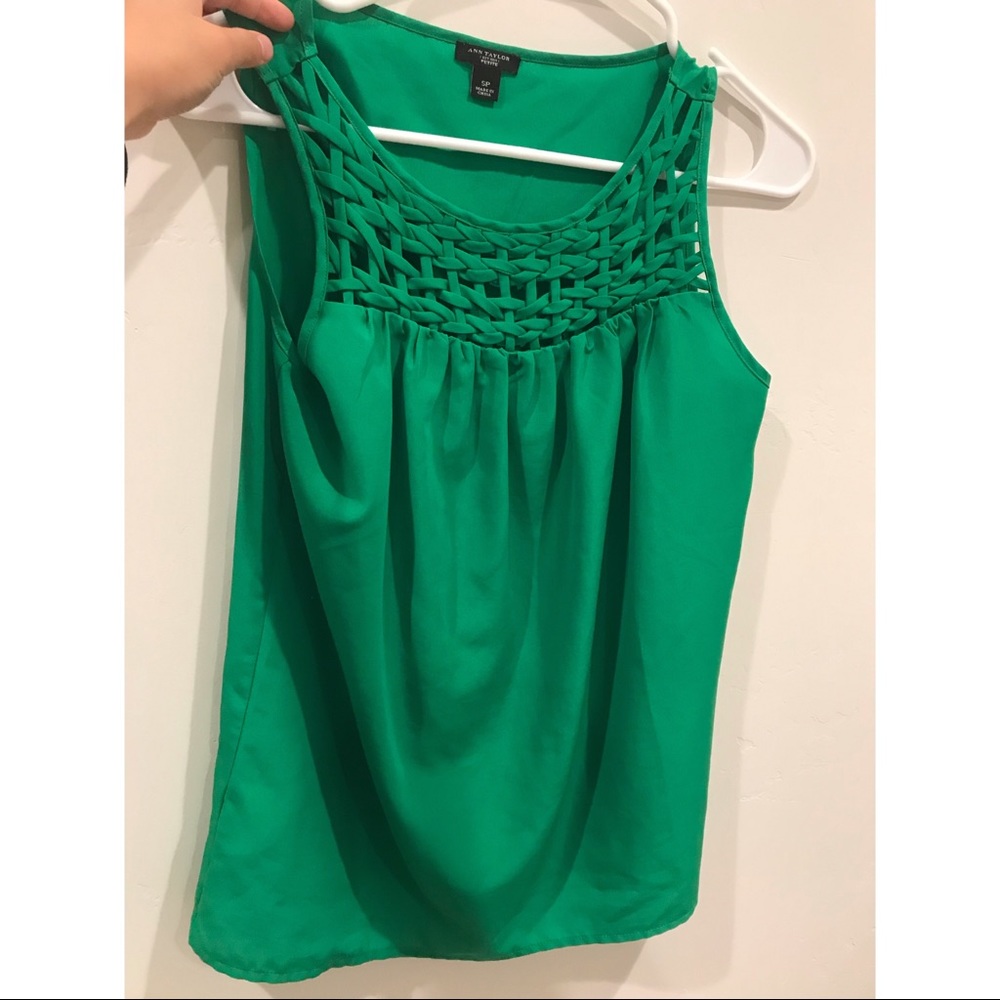 ANN TAYLOR GREEN TANK